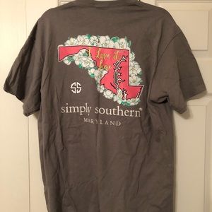 NWT Gray Simply Southern Maryland Tshirt